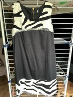 Zwart wit mouwloos jurkje,zwart wit print jurk nr 1 mt42, Ophalen, Zo goed als nieuw