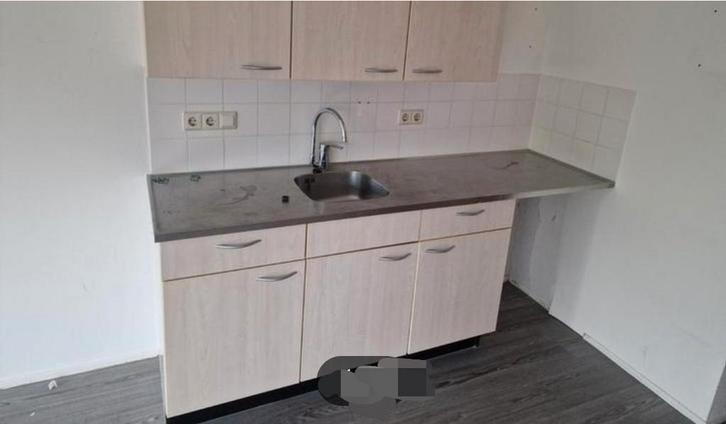 Complete keuken met blad en bovenkastjes 100,-, Huis en Inrichting, Keuken | Keukenelementen, Gebruikt, 150 tot 200 cm, 150 tot 200 cm