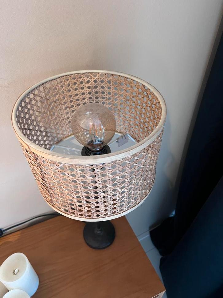 Rotan Tafellamp - Zo Goed Als Nieuw!, Huis en Inrichting, Lampen | Vloerlampen, Zo goed als nieuw, Minder dan 100 cm, Hout, Ophalen