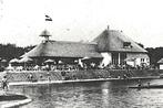 901867 Putten 1954 Gld Bosbad klein Zwitserland Zwembad, Verzamelen, Ansichtkaarten | Nederland, Ophalen of Verzenden, 1940 tot 1960