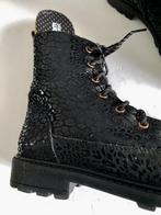 J483 DSTRCT maat 39 boots half hoge schoenen lage laarsjes, Zwart, DSTRCT, Ophalen of Verzenden, Zo goed als nieuw