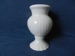 Witte geribde kalebas vaas Porceleyne Fles Delft h. 15,9 cm., Antiek en Kunst, Ophalen of Verzenden