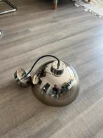 Industriele hanglamp met retro witte binnenkant, Huis en Inrichting, Lampen | Hanglampen, Ophalen, Zo goed als nieuw, Metaal