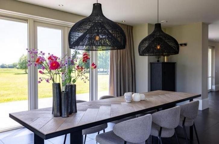 Pracht van een tafel 300 cm 3 meter lang, als nieuw!, Huis en Inrichting, Tafels | Eettafels, Zo goed als nieuw, 50 tot 100 cm