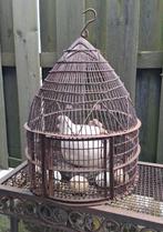 Grote brocante ijzeren roest vogelkooi 55 cm incl.decoratie., Ophalen