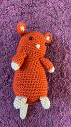Roodbruin muisje knuffel, Ophalen of Verzenden, Zo goed als nieuw, Haken, Overige typen