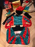 Pietenpak rood groen maat m sinterklaas luxe Velours set, Diversen, Ophalen of Verzenden, Nieuw