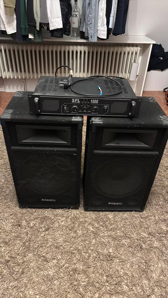 Speakers met versterker, Audio, Tv en Foto, Luidsprekers, Zo goed als nieuw, Front, Rear of Stereo speakers, 120 watt of meer