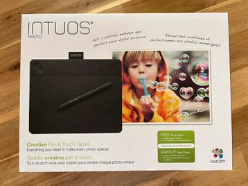 Wacom Tekentablet Photo Intuos beschikbaar voor biedingen