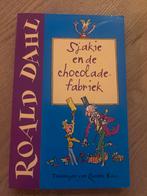 Sjakie en de chocoladefabriek - Roald Dahl, Ophalen of Verzenden, Gelezen, Fictie algemeen