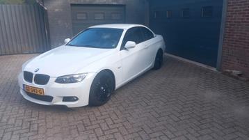 BMW 3-serie Cabrio 325i High Executive Automaat,Cruise contr beschikbaar voor biedingen