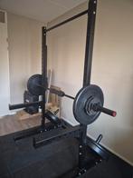 Squat rack met olympische  gewichten, stang en vloertegels, Ophalen, Krachtstation