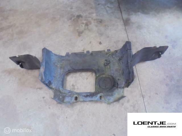 Bodemplaat motor BMW e30 325i 320i 324 etc, Auto-onderdelen, Carrosserie en Plaatwerk, BMW, Gebruikt, Ophalen of Verzenden