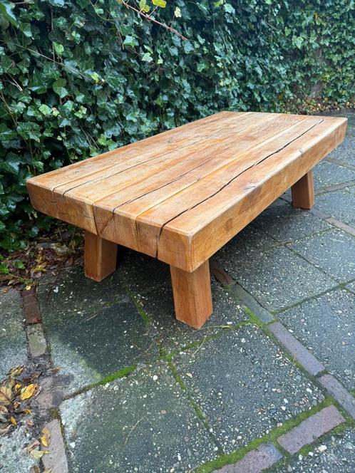 Brutalistische Wabi-Sabi massief eiken salontafel, Huis en Inrichting, Tafels | Salontafels, Gebruikt, Minder dan 50 cm, 50 tot 100 cm
