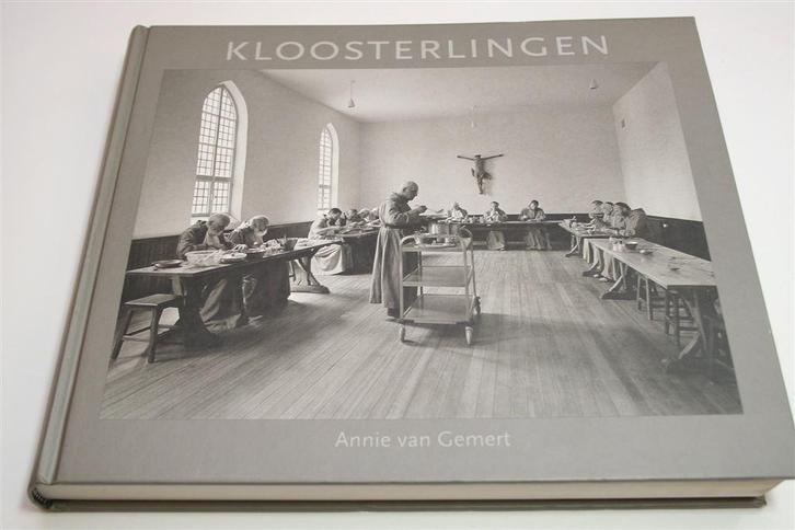 Kloosterlingen — Fraai Fotoboek — Contemplatief Bestaan, Boeken, Godsdienst en Theologie, Zo goed als nieuw, Ophalen of Verzenden