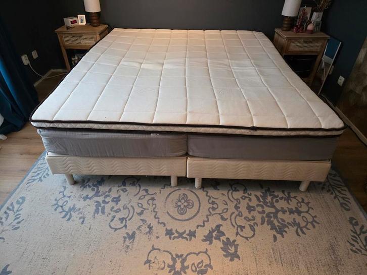 Gratis boxspring met norma special topper., Huis en Inrichting, Slaapkamer | Boxsprings, Gebruikt, 180 cm, Tweepersoons, Ophalen