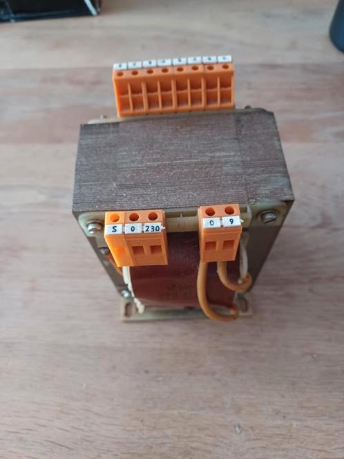 Zware transformator 4x8v 1x9V  250VA, Hobby en Vrije tijd, Elektronica-componenten, Zo goed als nieuw, Ophalen of Verzenden