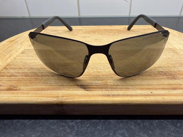 zonnebril 2x Porsche Design P'8656 in goede staat, Sieraden, Tassen en Uiterlijk, Zonnebrillen en Brillen | Heren, Zo goed als nieuw