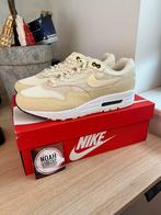 Nike Air Max 1 ‘Safari Coconut Milk’ 44, Ophalen of Verzenden, Nieuw, Overige kleuren