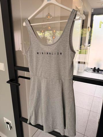 Kleding pakket 33 stuks dames maat M en L beschikbaar voor biedingen