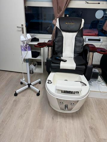 Pedicure Stoel met Massage - Geweldige Staat! beschikbaar voor biedingen