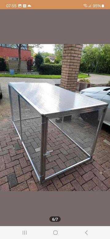 Kippenren van aluminium gazen panelen  beschikbaar voor biedingen