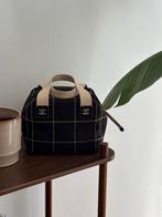 Chanel choclate bar wild stitch vintage, Sieraden, Tassen en Uiterlijk, Tassen | Damestassen, Ophalen of Verzenden, Zo goed als nieuw