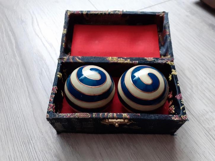 Chinese Baoding Ballen met Doos, Antiek en Kunst, Kunst | Niet-Westerse kunst, Ophalen of Verzenden