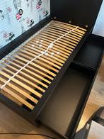 Mooi stefig 1 persoons bed, Huis en Inrichting, Slaapkamer | Bedden, Ophalen, 90 cm, Eenpersoons, Zo goed als nieuw