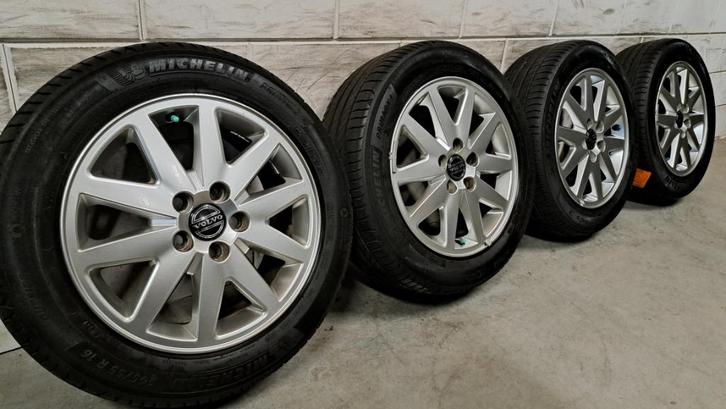 Lichtmetalen velgen Volvo V50 S40 C30 S60 V60 205/55/16, Auto-onderdelen, Banden en Velgen, Banden en Velgen, Zomerbanden, 16 inch