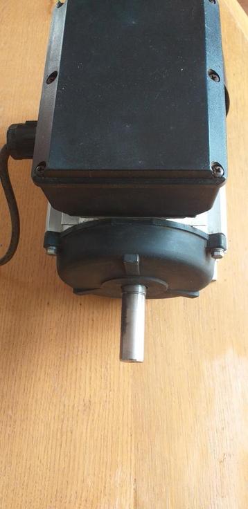 Electro motor  beschikbaar voor biedingen