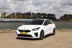 Kia ProCeed 1.6 T-GDI GT, Auto's, Gebruikt, Wit, 16 km/l, Leder en Alcantara