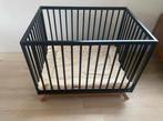 Zwarte box met boxkleden, Kinderen en Baby's, Boxen, Ophalen, Zo goed als nieuw