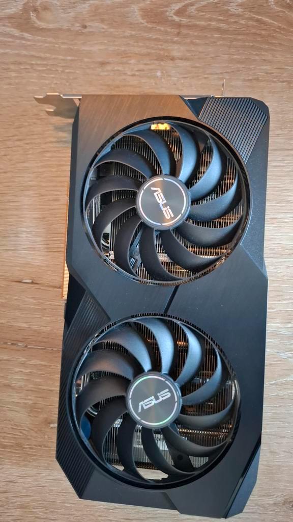 Asus Radeon RX 6600 dual 8gb Grafische Kaart, Computers en Software, Videokaarten, Gebruikt, AMD, PCI-Express 4.0, GDDR6, HDMI