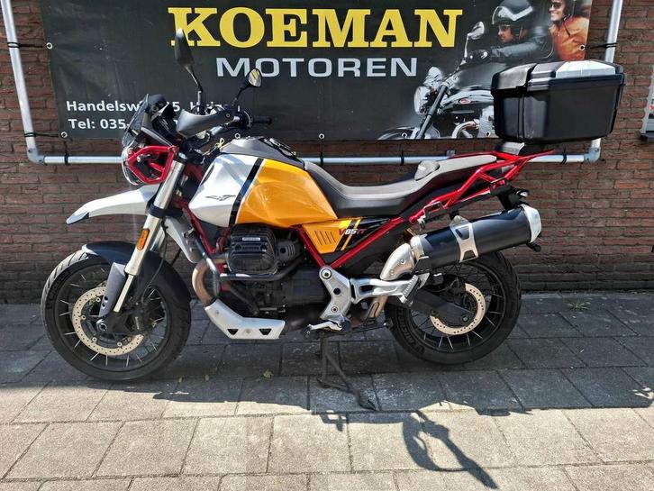 MOTO GUZZI V 85 TT (bj 2022) V85TT eerste eigenaar V85, Motoren, Motoren | Moto Guzzi, Bedrijf, Overig, meer dan 35 kW, 2 cilinders