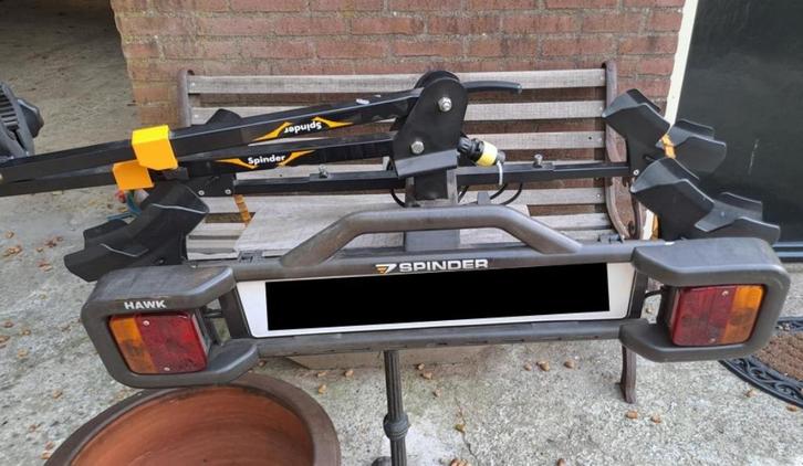 Spinder Hawk  fietsendrager kantelbaar + extra frameklem, Auto diversen, Fietsendragers, Gebruikt, Trekhaakdrager, 2 fietsen, Ophalen