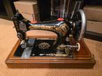 Mooie oude Singer naaimachine, Antiek en Kunst, Ophalen