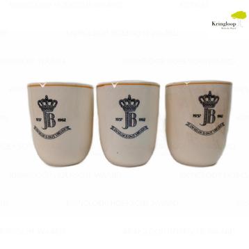 Herdenkingsbekers Koningshuis  beschikbaar voor biedingen