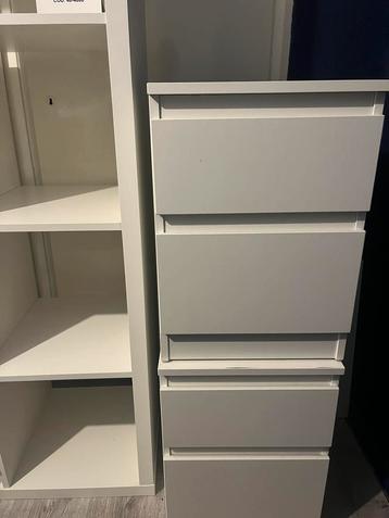 2 ikea malm nachtkastjes wit