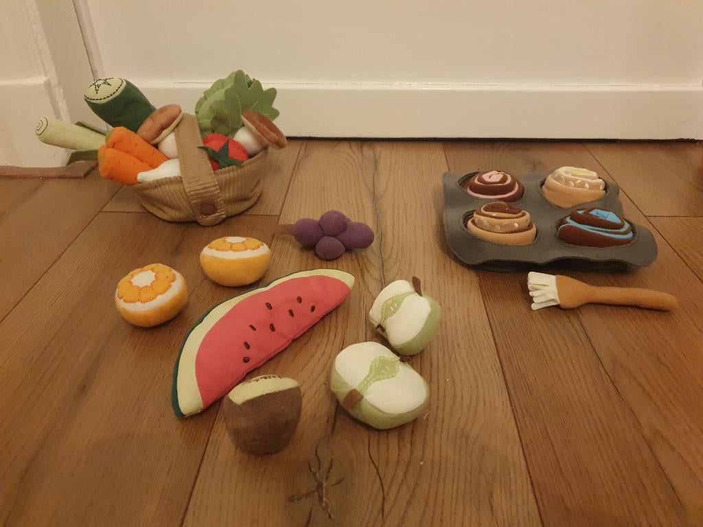 Groenten en fruit van stof, Ophalen