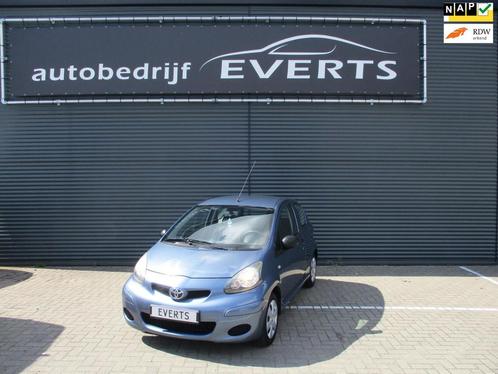 Toyota Aygo 1.0-12V Access Km 203911 nap Apk 07-03-2026 zeer, Auto's, Toyota, Te koop, Aygo, ABS, Airbags, Metallic lak, Radio