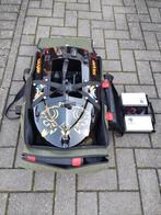 Te koop goed werkende Skarp voerboot, Watersport en Boten, Ophalen, Zo goed als nieuw, Complete set