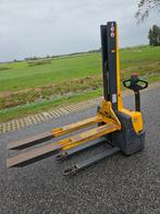 Jungheinrich Stapelaar - Hefhoogte 160cm, Ophalen