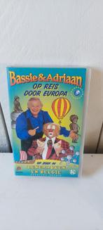Videoband  Bassie en Adriaan op reis door Europa clown, Ophalen of Verzenden