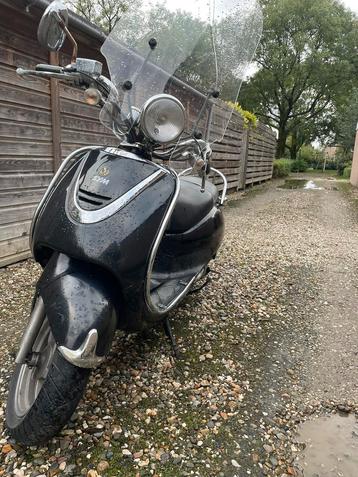 Sym cello scooter geel kenteken beschikbaar voor biedingen