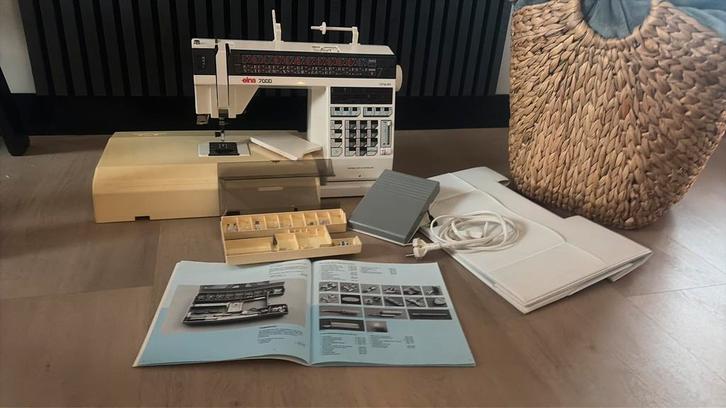 Elna 7000 naaimachine, Antiek en Kunst, Antiek | Kantoor en Zakelijk, Ophalen