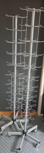 2x Metalen displayrek op wielen, Hobby en Vrije tijd, Overige Hobby en Vrije tijd, Ophalen, Gebruikt