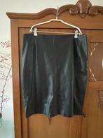 Zwarte lederlook rok Comma 46, Kleding | Dames, Rokken, Zwart, Maat 46/48 (XL) of groter, Ophalen of Verzenden, Zo goed als nieuw