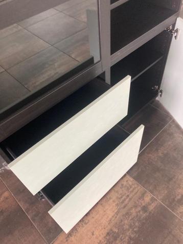 Kast ikea Besta - afbeelding 4