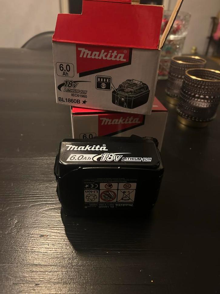 Makita 18V 6.0Ah Accu BL1860B 2 stuks, Doe-het-zelf en Verbouw, Gereedschap | Machine-onderdelen en Toebehoren, Nieuw, Ophalen of Verzenden